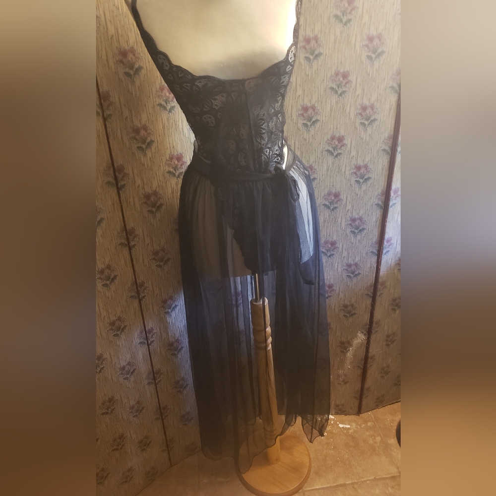 Dreamgirl very sexy Black Teddy with sheer skirt, Medium